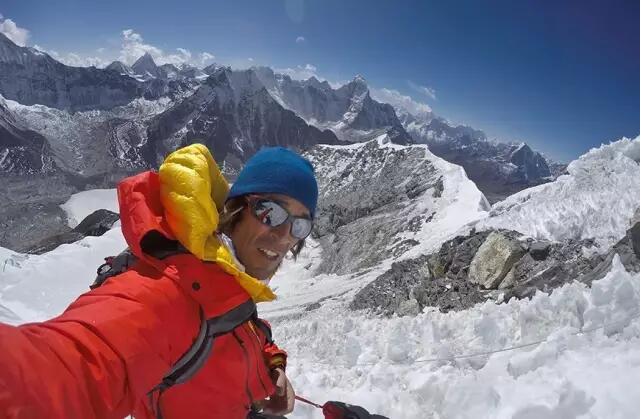 希夏邦马峰之旅与变幻莫测的登山诱惑 —— Hervé Barmasse访谈