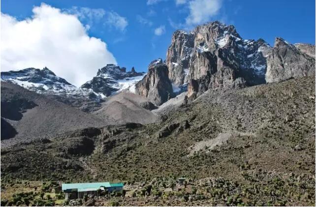 登绝岭览胜景，不可错过的Via Ferrata铁索攀登-11