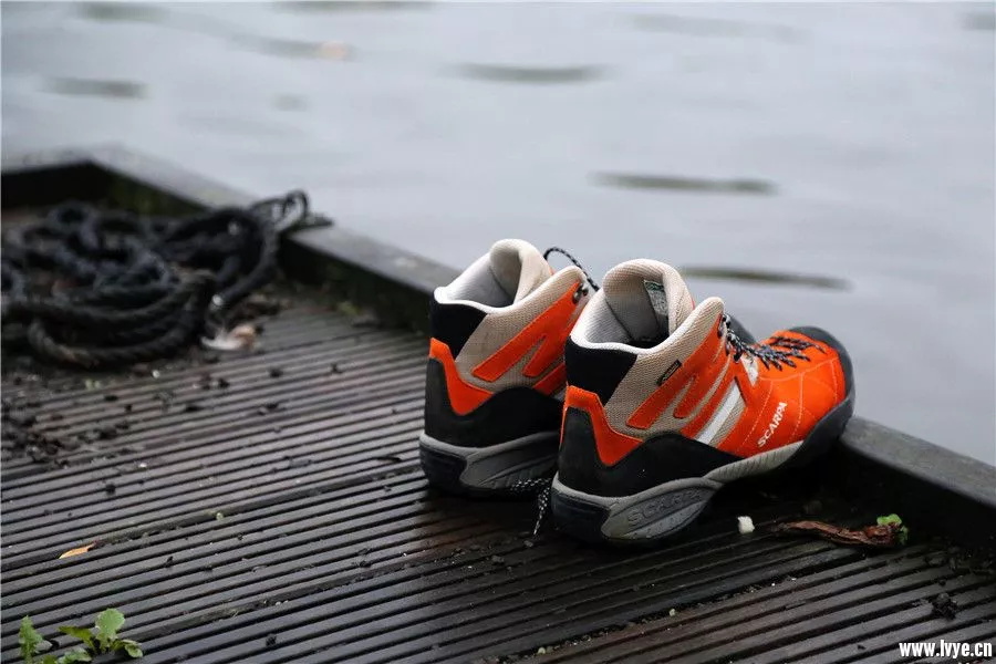 克服各种困境的好鞋：Scarpa 假日GTX防水徒步鞋-10