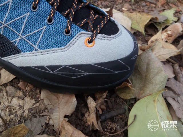 行走于城市与山林之间，SCARPA Zen禅轻量徒步鞋体验-2