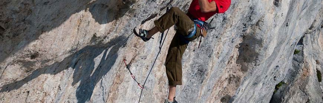 CEDRIC LACHAT – 除了比赛，我对各种类型的攀岩一直都充满激情